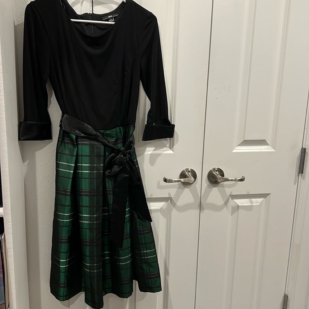 Dress - size 4